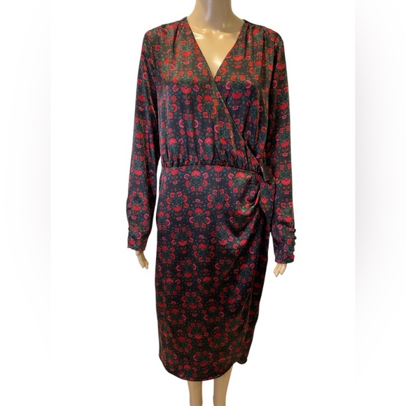 On 34TH Black and Red Wrap Style Dress with Bishop Sleeves V-Neck Size L - Picture 1 of 6